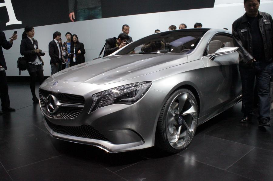 Mercedes-Benz A-Class Concept 2011 года  (фото 23 из 129)